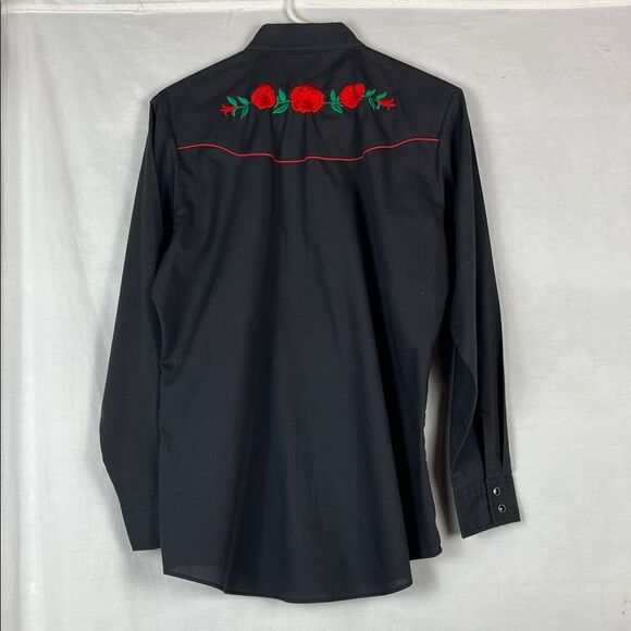 Vintage Ely Country Charmers Embroidered Black and Red Roses Cowgirl Pearl Snap - Picture 6 of 8